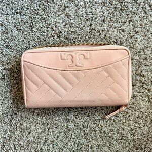 Tory Burch Blush Quilted Wallet